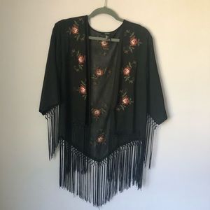 ♥️ Fringe Floral Kimono